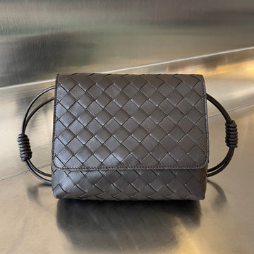 BV Mini Crossbody Bag 19cm Chocolate Calfskin Ghw Luxe Carry Bags