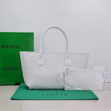 Large Cabat 45cm White Lambskin Ghw Luxe Carry