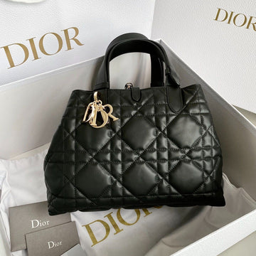 TOUJOURS 28 BAG IN BLACK LAMBSKIN Luxe Carry Bags