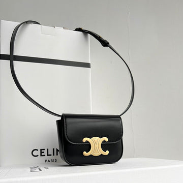 Triomphe 11 BLACK Shiny Calfskin Handbag Luxe Carry