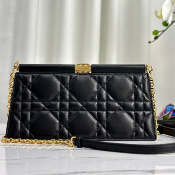 CHAIN CLUTCH 27 BAG IN BLACK LAMBSKIN Luxe Carry