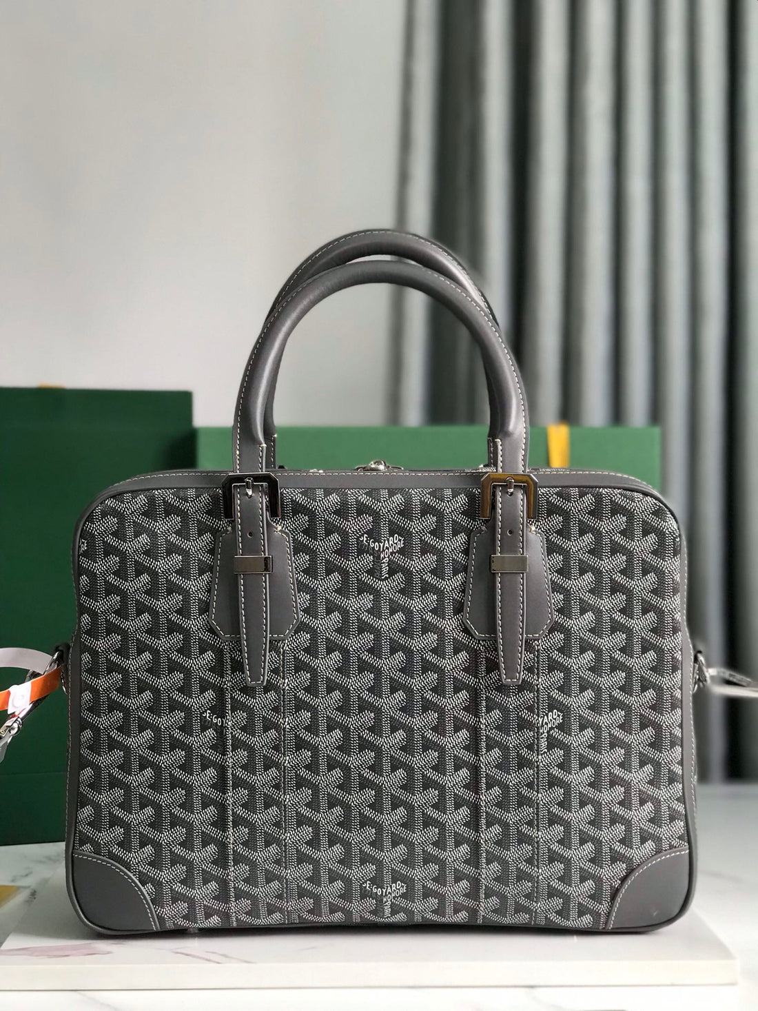 AMBASSADE DOCUMENT CASE 35 IN GRAY GOYARDINE CANVAS Luxe Carry Bags