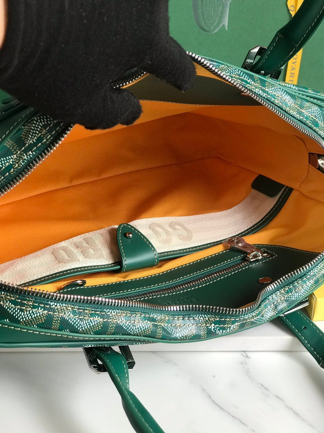 AMBASSADE DOCUMENT CASE 35 IN GREEN GOYARDINE CANVAS Luxe Carry