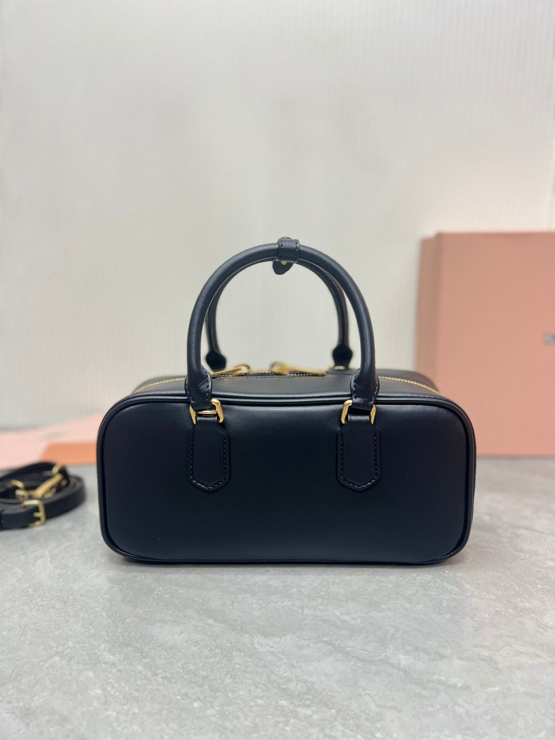 ARCADIE BAG 27 IN BLACK SHINY CALFSKIN By Luxe Carry