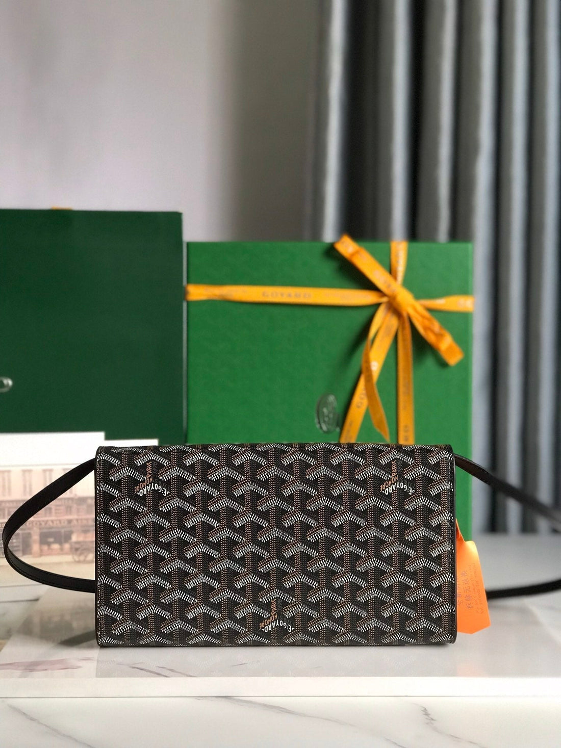 MONTE-CARLO PM CLUTCH 25 IN BLACK GOYARDINE CANVAS Luxe Carry