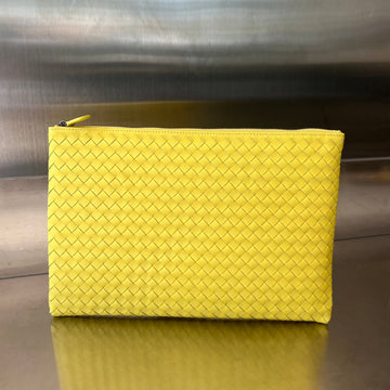 INTRECCIATO 30 IN LIGHT YELLOW LAMBSKIN by Luxe Carry