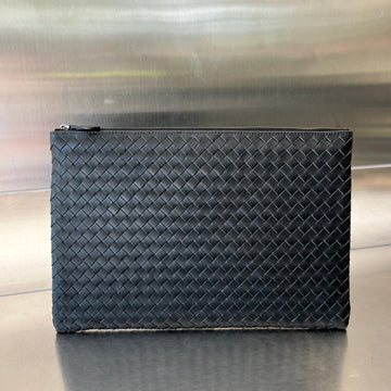 INTRECCIATO 30 IN BLACK LAMBSKIN Luxe Carry Bags