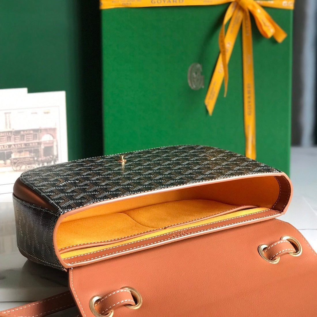 233 BAG 25 IN TAN CALFKIN AND BLACK GOYARDINE CANVAS Luxe Carry Bags