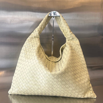 LARGE HOP 54 IN DARK CREAM LAMBSKIN Luxe Carry Bags
