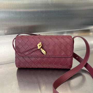 ANDIAMO 21 IN BURGUNDY RED LAMBSKIN Luxe Carry Bags