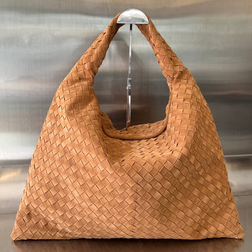 LARGE HOP 54 IN RUSSET BROWN LAMBSKIN by Luxe Carry