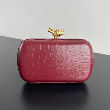 KNOT 19 IN BURGUNDY RED CROCODILE PATTERN CALFSKIN Luxe Carry Bags