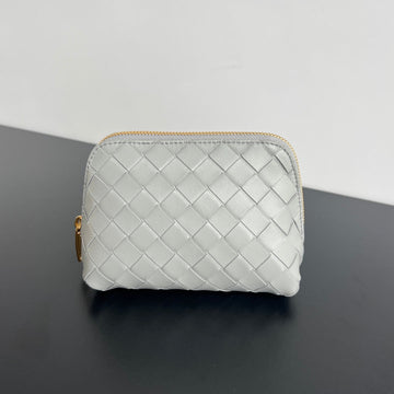 INTRECCIATO 16 BAG IN WHITE LAMBSKIN by Luxe Carry