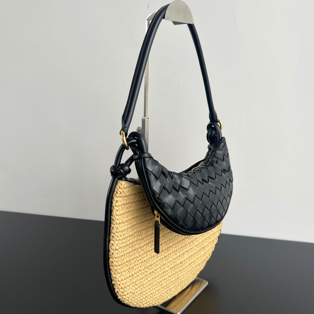GEMELLI SHOULDER BAG 36 IN BEIGE RAFFIA AND BLACK LAMBSKIN by Luxe Carry