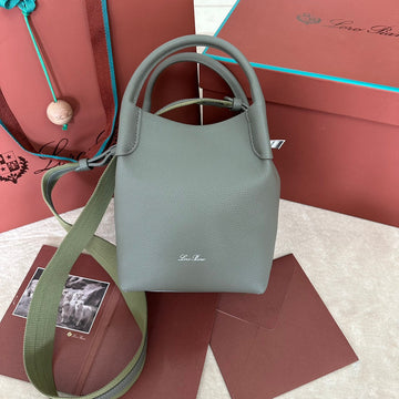 SMALL 21 BALE BAG IN BASIL GREEN GRAINED CALFSKIN WITH GOLD HARDWARE Luxe Carry