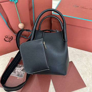 SMALL 21 BALE BAG IN BLACK GRAINED CALFSKIN WITH GOLD HARDWARE Luxe Carry
