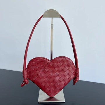 SOLSTICE HEART SHAPE 22 IN LIPSTICK RED LAMBSKIN by Luxe Carry