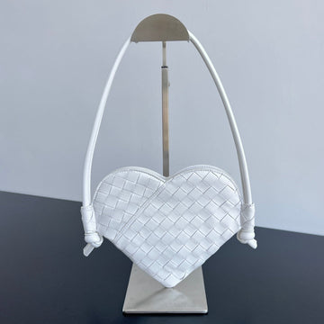 SOLSTICE HEART SHAPE 22 IN WHITE LAMBSKIN by Luxe Carry