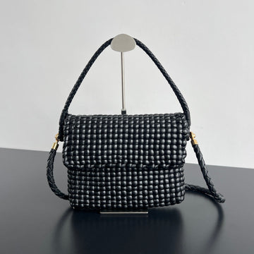SWING MESSENGER 25 IN BLACK LAMBSKIN GOLD HARDWARE Luxe Carry Bags