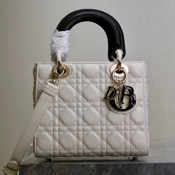 LADY BAG 20 IN WHITE QUILTED MACROCANNAGE CALFSKIN BLACK STRAP By Luxe Carry