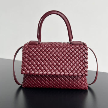 PATTI SHOULDER BAG 26 IN BURGUNDY RED LAMBSKIN Luxe Carry