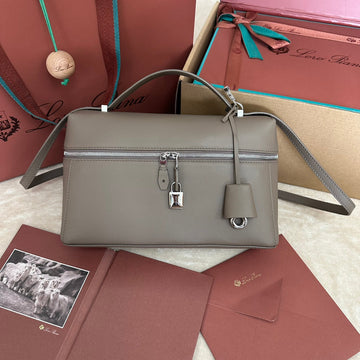 EXTRA BAG L27 IN CEDAR BROWN SMOOTH CALFSKIN Luxe Carry