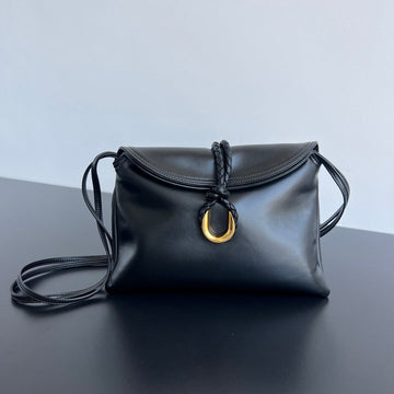 MEDIUM LIBERTA 30 IN BLACK SMOOTH CALFSKIN GOLD HARDWARE Luxe Carry Bags