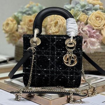 MINI 17 LADY BAG IN BLACK CANNAGE TWEED Luxe Carry Bags
