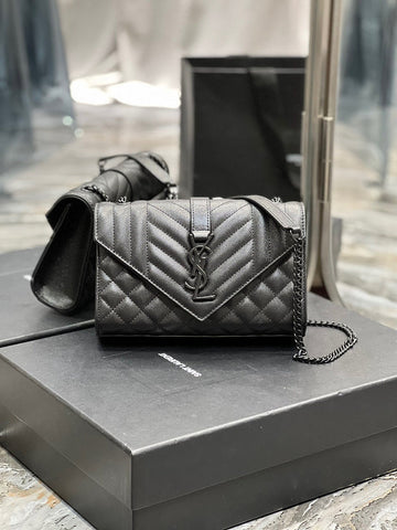 Luxe Carry - YSL Bag - 1902