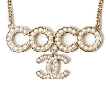 Top Quality Chanel Necklace/Pendant Coco Mark CC Pearl Motif Gold/White