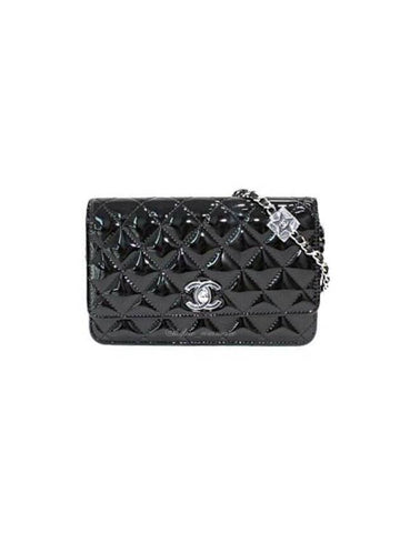 CC Logo Charm Chain Leather Cross Bag Black Chanel