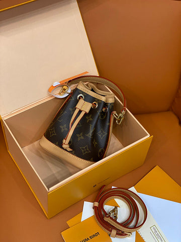 Luxe Carry - LV Bags - 16368