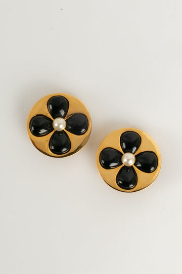 Boucles d'oreilles fleurs Chanel