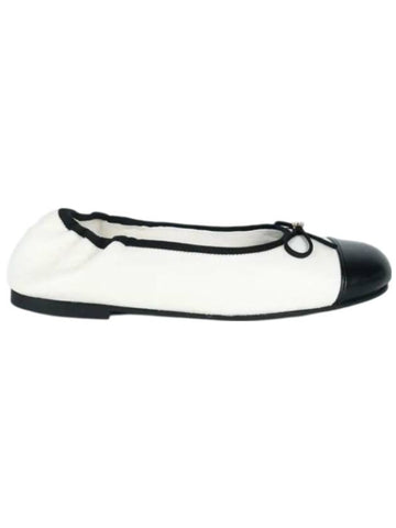 Lambskin Flats White Chanel