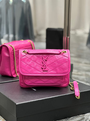 Luxe Carry - YSL Bag - 1964