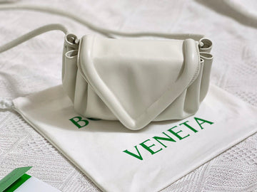 B-VENETA STYLISH HANBAGS FOR WOMEN - 027