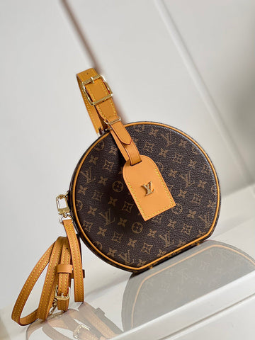 Luxe Carry - LV Bags - 16125
