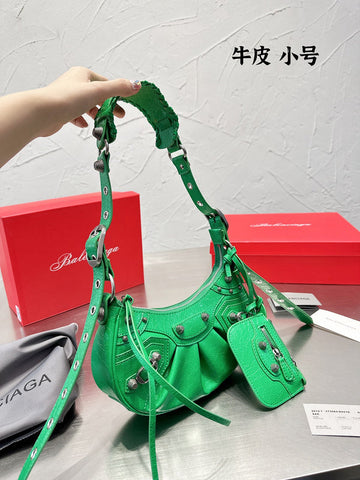 Luxe Carry - BGA Bags - 1602