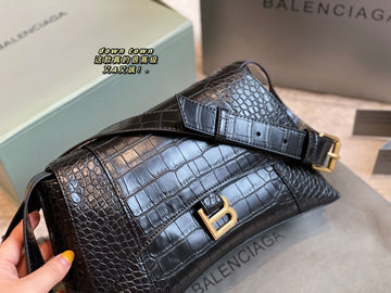 Luxe Carry - BGA Bags - 1560
