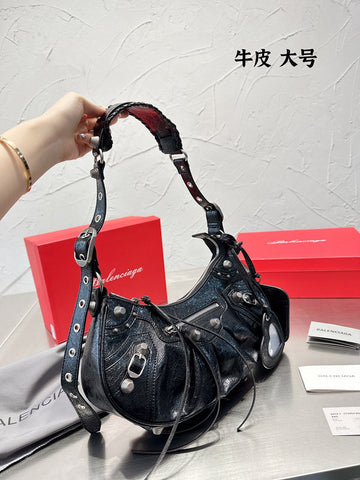 Luxe Carry - BGA Bags - 1605