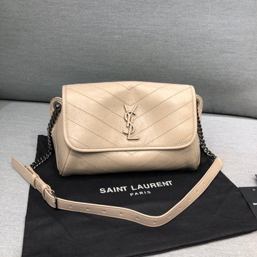 Luxe Carry - YSL Bag - 2335