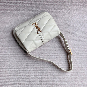 Luxe Carry - YSL Bag - 3657