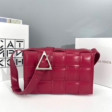 B-VENETA STYLISH HANBAGS FOR WOMEN - 208