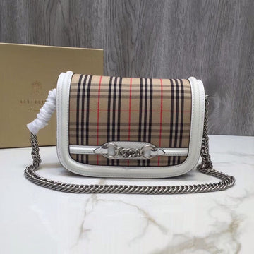 B-Berry - Luxe Carry  1983 Check LiNike Bag White For Women, Bags 9in/23Luxe Carry