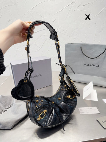 Luxe Carry - BGA Bags - 1568