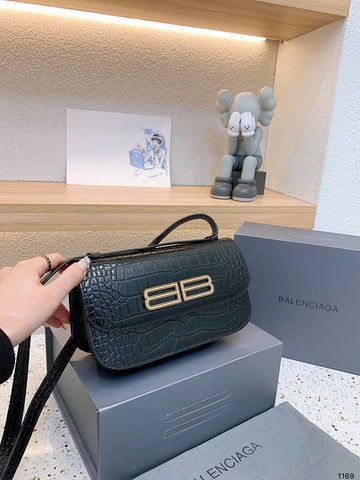 Luxe Carry - BGA Bags - 1611