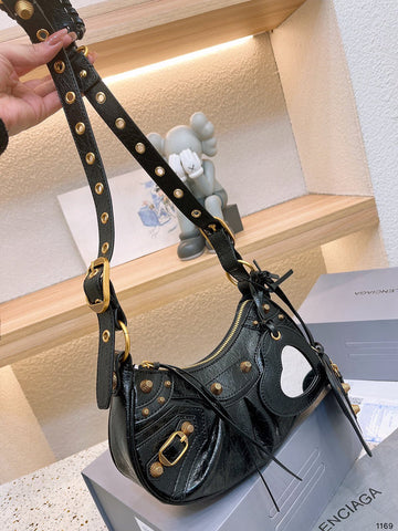 Luxe Carry - BGA Bags - 1632