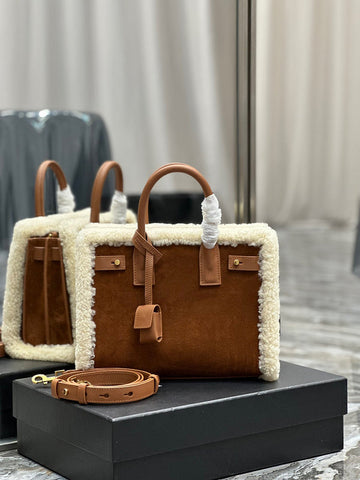 Luxe Carry - YSL Bag - 3939