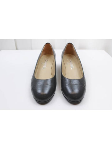 CC navy pumps size 36 5 Chanel