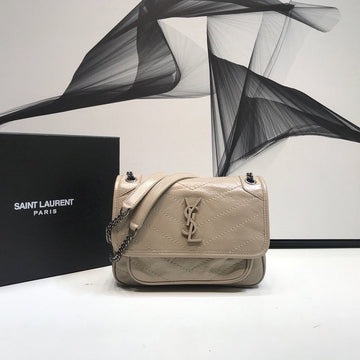 Luxe Carry - YSL Bag - 2227